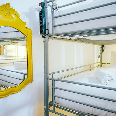 Help Yourself - Restelo Lissabon